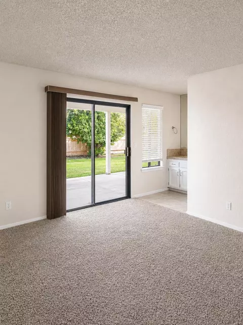 Living - 1855 Vartikian Ave, Clovis, CA 93611 photo 4 of 4