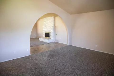Living - 1855 Vartikian Ave, Clovis, CA 93611 photo 3 of 4