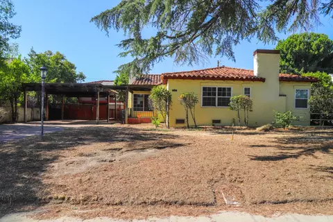 204 E Terrace Ave, Fresno, CA 93704