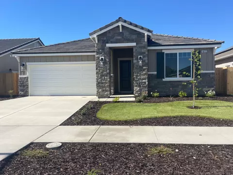 16172 W Monterey Ave, Kerman, CA 93630