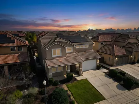 View/Area - 563 Mesa Dr S, Madera, CA 93636 photo 2 of 7