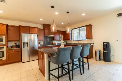 Kitchen - 563 Mesa Dr S, Madera, CA 93636 photo 1 of 5