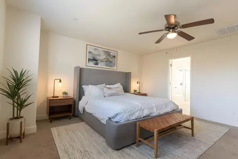 Bedroom - 563 Mesa Dr S, Madera, CA 93636 photo 6 of 6