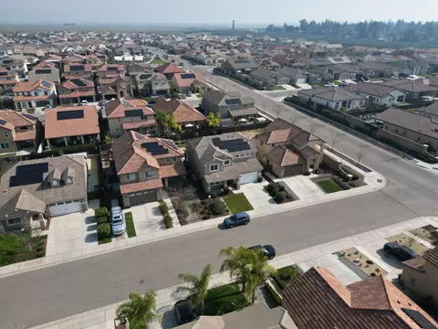 View/Area - 563 Mesa Dr S, Madera, CA 93636 photo 4 of 7