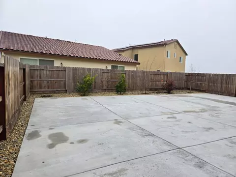 826 Courtney, Merced, CA 95348 photo 7