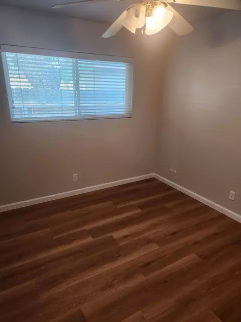 Bedroom - 904 W Santa Ana Ave, Clovis, CA 93612 photo 4 of 4