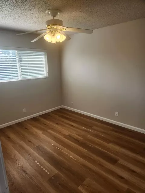 Bedroom - 904 W Santa Ana Ave, Clovis, CA 93612 photo 1 of 4