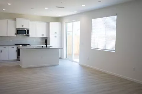 Living - 696 Grace Way, Madera, CA 93636 photo 1 of 1