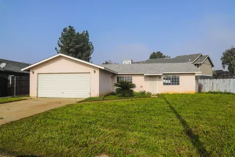 223 S Kady Ave, Reedley, CA 93654