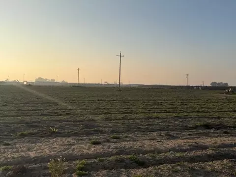 5747 S Clovis Ave, Fresno, CA 93725