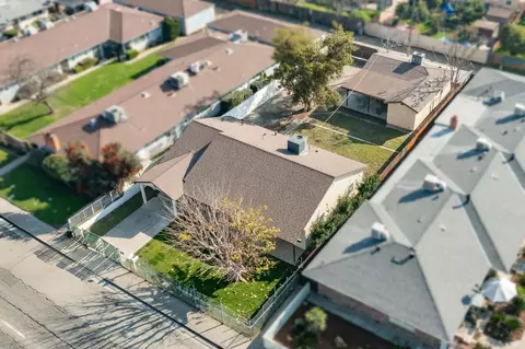 3316 E Clinton Ave, Fresno, CA 93703