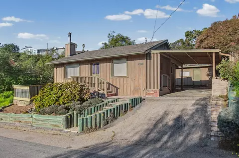 2406 Madison St, Cambria, CA 93428
