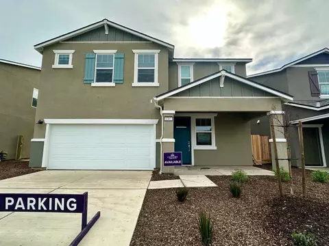6381 W Austin Way, Fresno, CA 93723