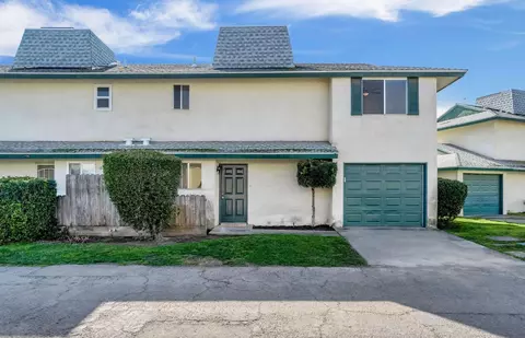 4853 N Winery Cir #105, Fresno, CA 93726