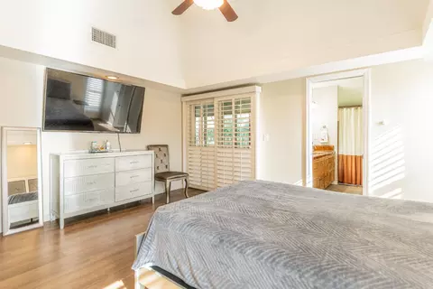 Bedroom - 561 Pierce Dr, Clovis, CA 93612 photo 4 of 4