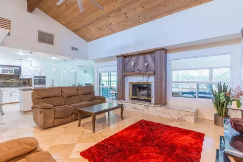 Other - 561 Pierce Dr, Clovis, CA 93612 photo 1 of 6