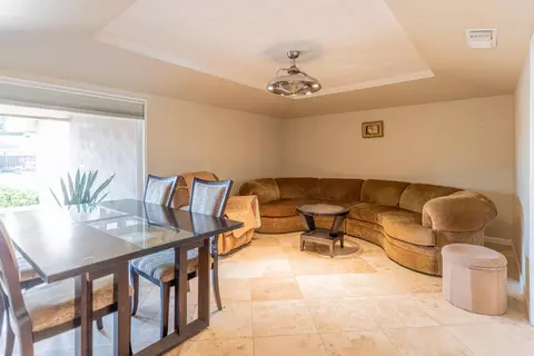 Other - 561 Pierce Dr, Clovis, CA 93612 photo 2 of 6