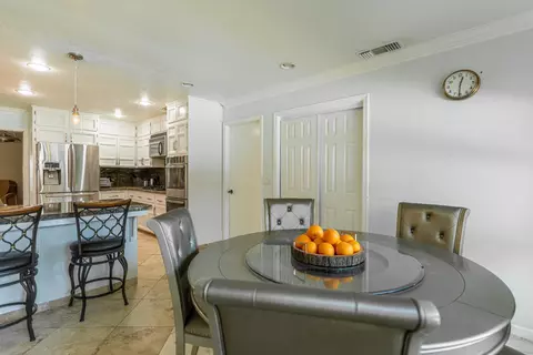 Dining - 561 Pierce Dr, Clovis, CA 93612 photo 4 of 4