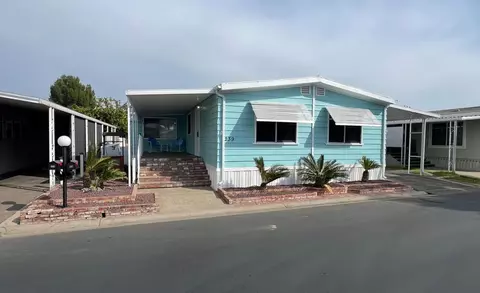 2706 W Ashlan Ave #239, Fresno, CA 93705