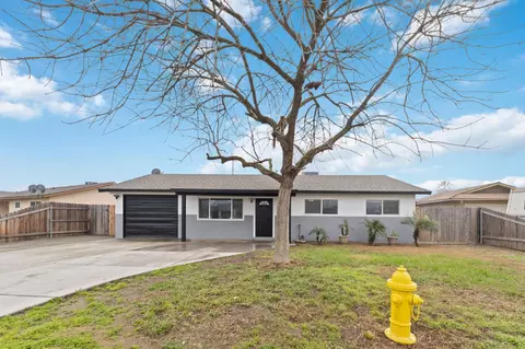 14191 Pimo St, Armona, CA 93202