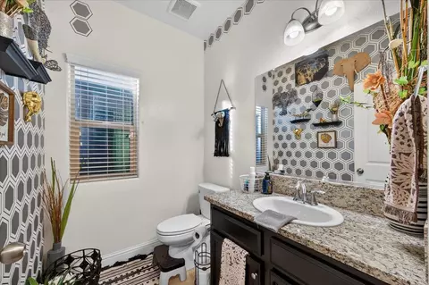 Bath - 2148 La Canada, Clovis, CA 93619 photo 1 of 3