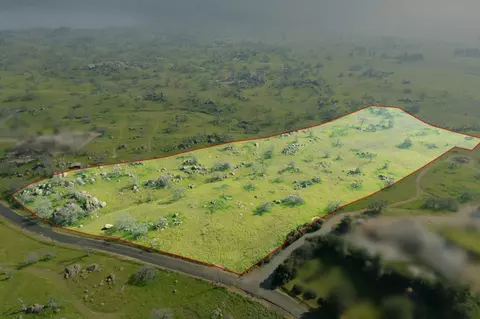 0 Parcel 12 Oak Knoll Ln #00, Clovis, CA 93619