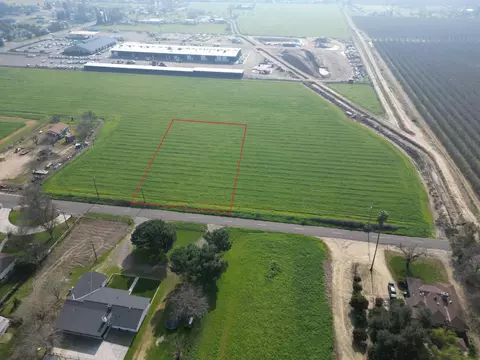 2 W Belcher, Merced, CA 95348
