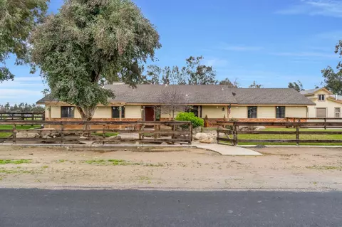 31031 Donald Ave, Madera, CA 93636