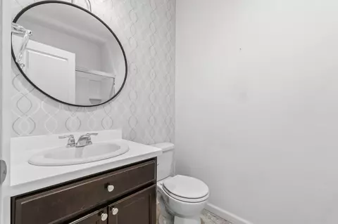 3917 E Myrtle Ave, Visalia, CA 93292 photo 18