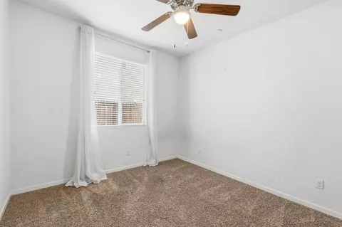 3917 E Myrtle Ave, Visalia, CA 93292 photo 15