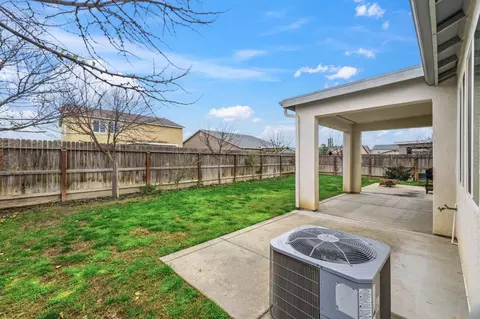 3917 E Myrtle Ave, Visalia, CA 93292 photo 29