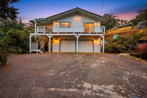 38758 Aster Ln, Yokuts Valley, CA 93675