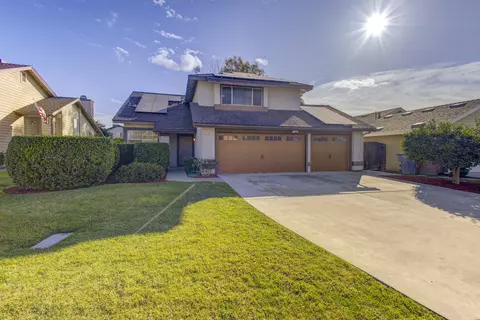 7168 N Prospect Ave, Fresno, CA 93711