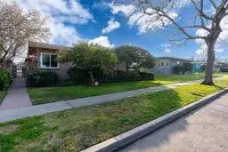 816 E Andrews Ave, Fresno, CA 93704