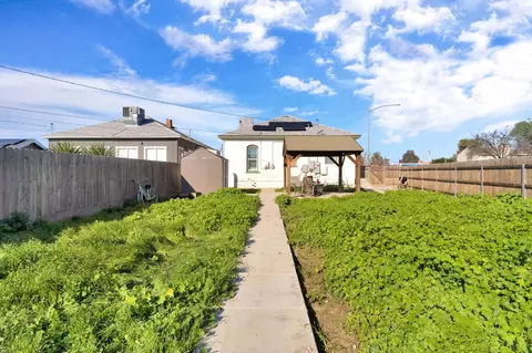 Exterior - 3 C St, Lemoore, CA 93245 photo 6 of 6