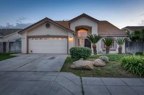 5233 W Browning Ave, Fresno, CA 93722