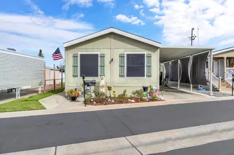 1650 Villa Ave #9, Clovis, CA 93612
