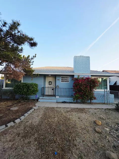 1735 E Princeton Ave, Fresno, CA 93703