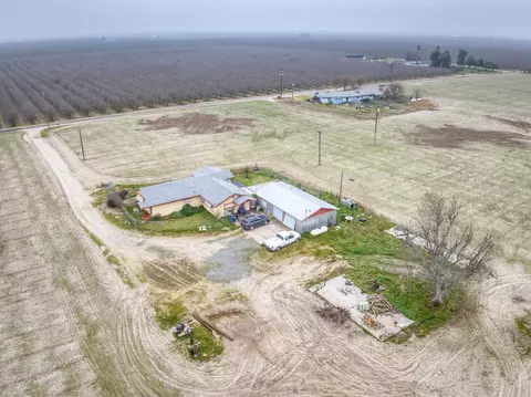 View/Area - 13370 S Bryan Ave, Caruthers, CA 93609 photo 13 of 18