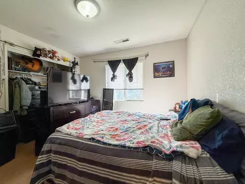 Bedroom - 151 El Verano Way, Merced, CA 95340 photo 2 of 4