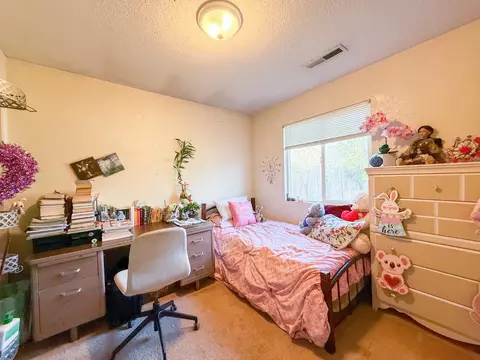 Bedroom - 151 El Verano Way, Merced, CA 95340 photo 3 of 4