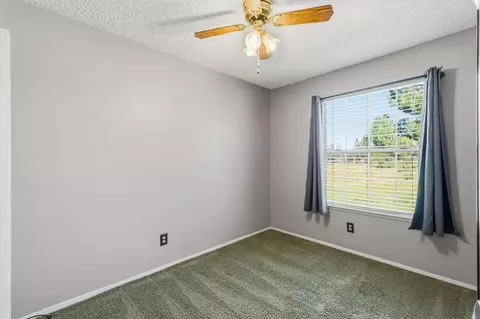 Bedroom - 1465 Mayflower Way, Clovis, CA 93612 photo 1 of 5