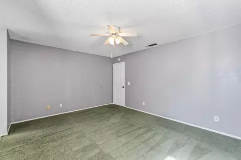 Bedroom - 1465 Mayflower Way, Clovis, CA 93612 photo 5 of 5