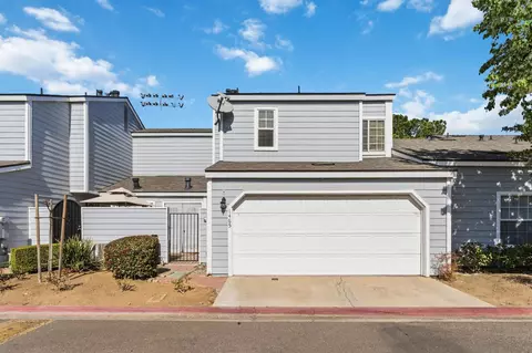 1465 Mayflower Way, Clovis, CA 93612