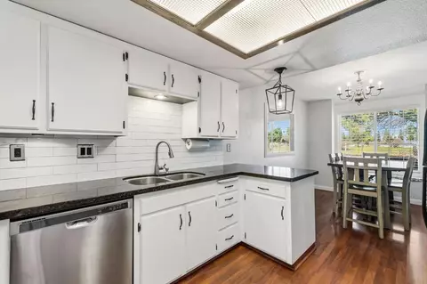 Kitchen - 1465 Mayflower Way, Clovis, CA 93612 photo 5 of 5
