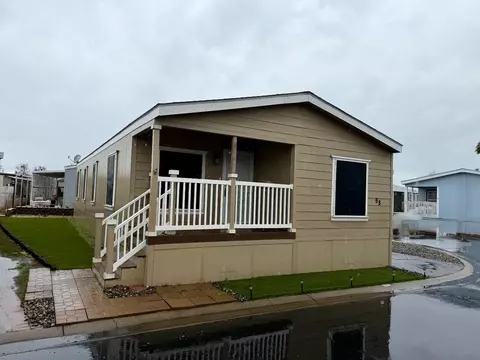 336 E Alluvial Ave #98, Fresno, CA 93720