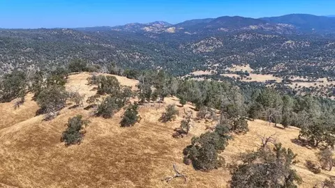 241 Mountain View Peak Rd, O Neals, CA 93645