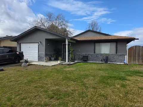 900 Keegan Ave, Corcoran, CA 93212