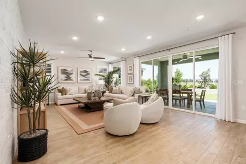 Other - 875 Solar Ln, Clovis, CA 93619 photo 1 of 9