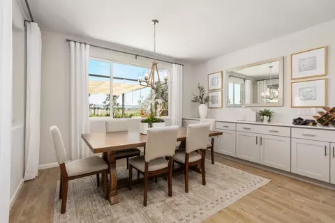 Dining - 875 Solar Ln, Clovis, CA 93619 photo 2 of 2